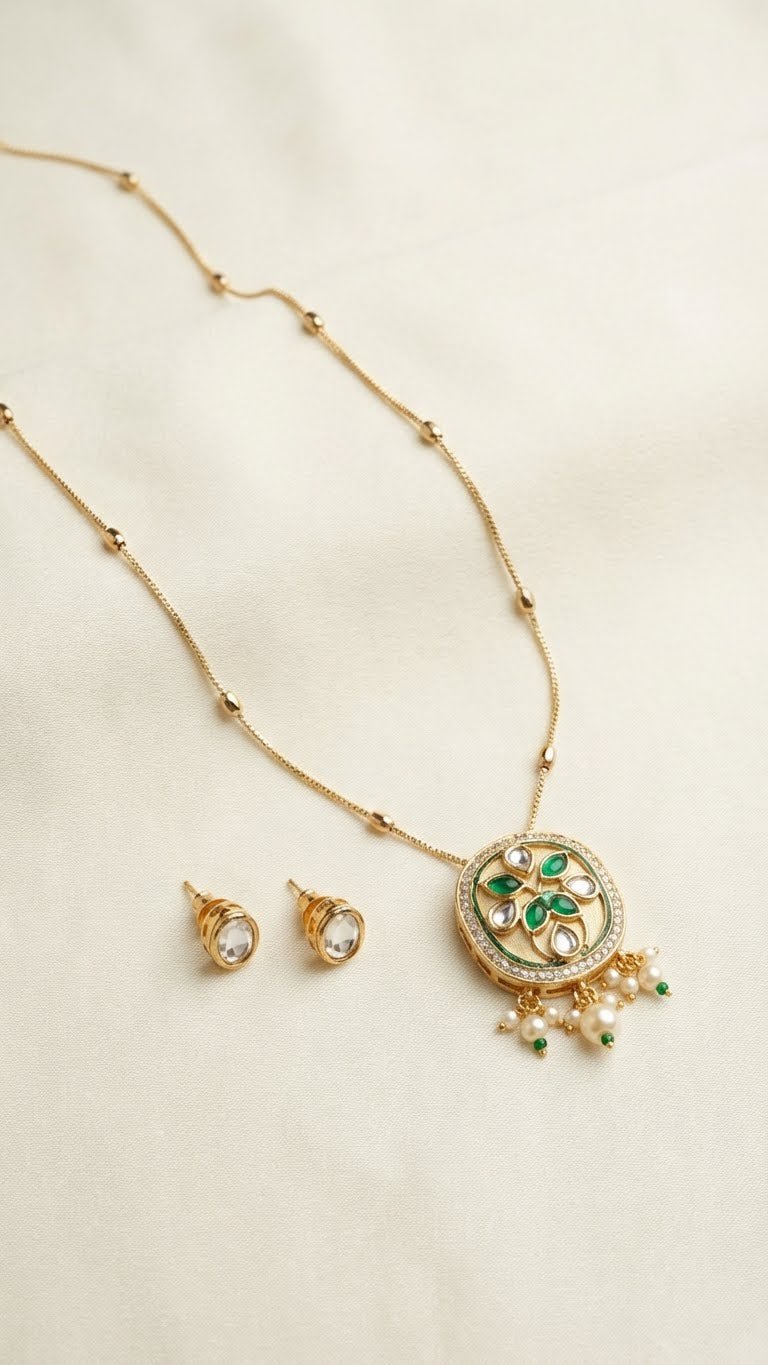 EMERALD FLORAL KUNDAN PENDANT NECKLACE SET